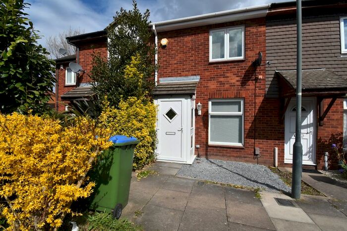 2 Bedroom Flat To Rent In Garrick Drive, London, SE28