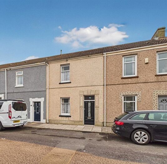 2 Bedroom Terraced House For Sale In Catherine Street, Llanelli, SA15
