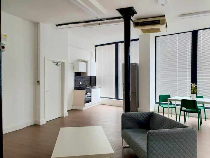 1 Bedroom Studio To Rent In Warspite Road, London, SE18