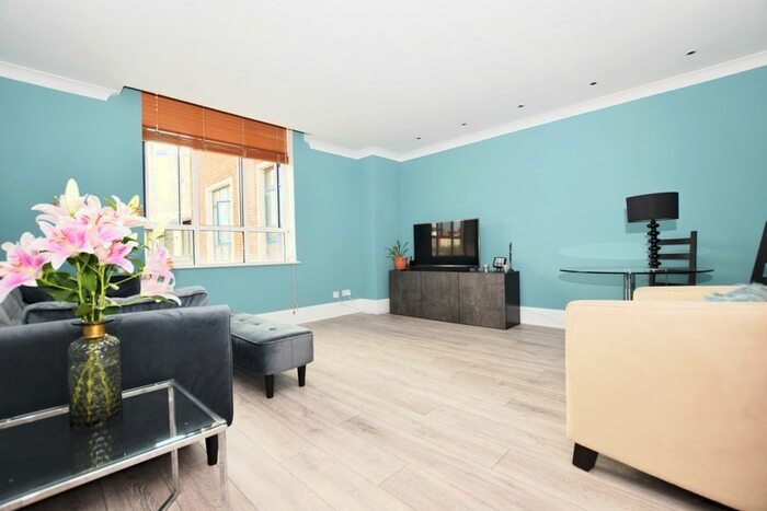 1 Bedroom Flat To Rent In Grange Yard, London, SE1