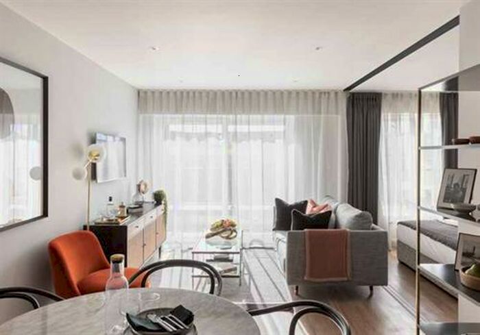 Studio To Rent In Fairbank House, Beaufort Square, London, NW9