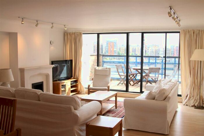 3 Bedroom Flat To Rent In Tower Bridge Wharf, St. Katharines Way, E1W