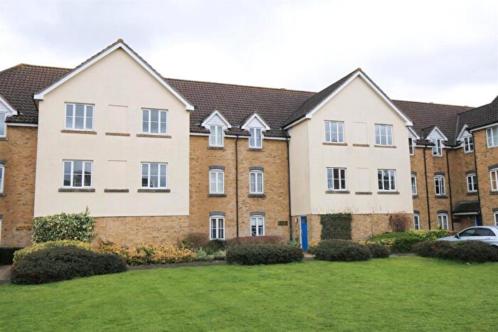 2 Bedroom Apartment To Rent In Mercer Close, Larkfield, Aylesford, ME20