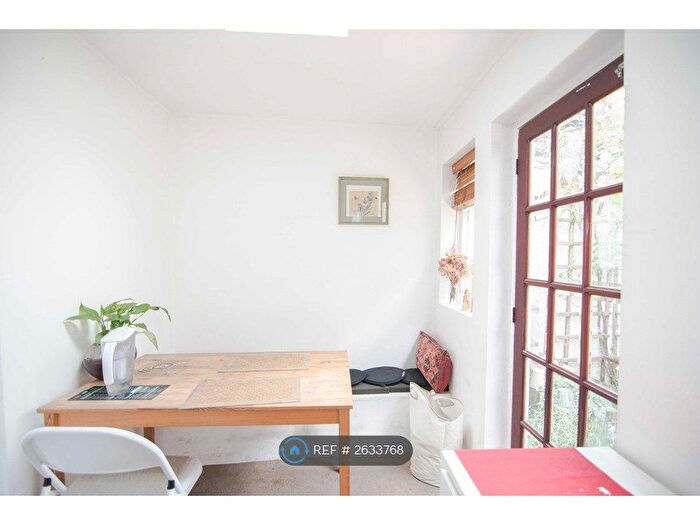 5 Bedroom Terraced House To Rent In Cassidy Road, London, SW6