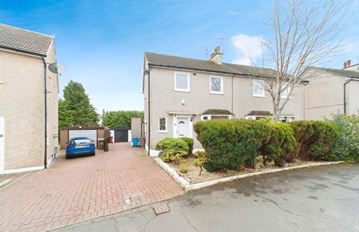 3 Bedroom Semi-Detached House For Sale In Craighlaw Avenue, Eaglesham, Glasgow, G76