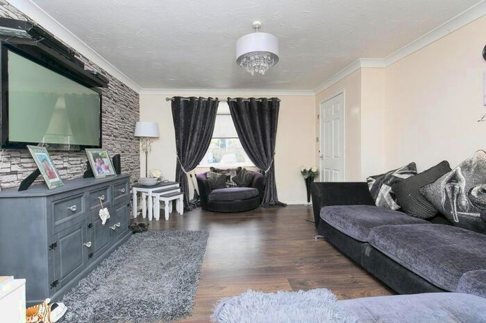 3 Bedroom Detached House For Sale In Hyde Park, Kinmel Bay, Rhyl, LL18