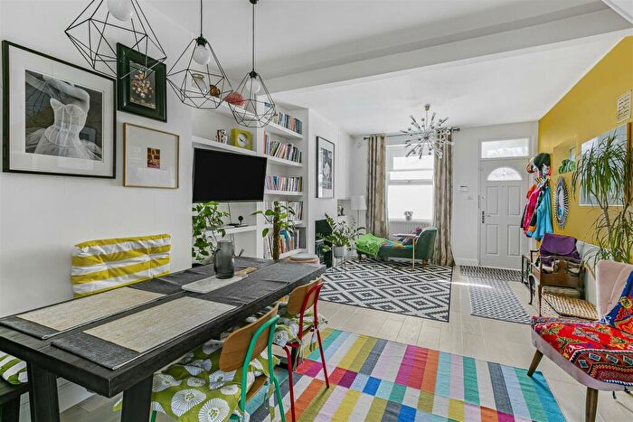 2 Bedroom Semi-Detached House For Sale In St James Road, Carshalton, SM5