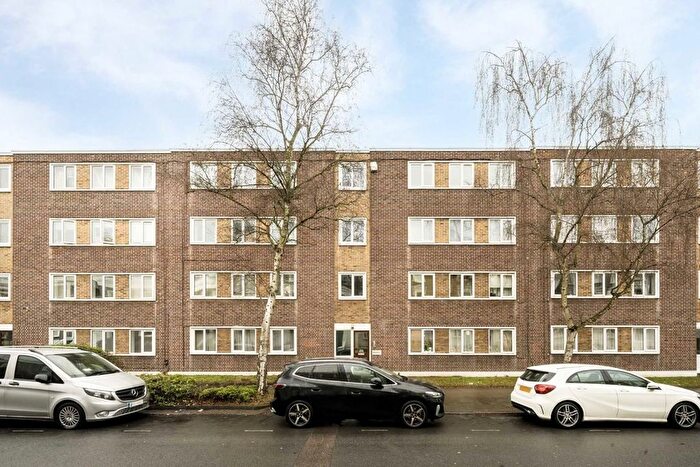 1 Bedroom Flat To Rent In Belsize Road, London, NW6