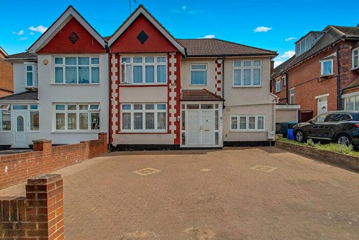 5 Bedroom Semi-Detached House For Sale In Wembley Park Drive, Wembley, HA9