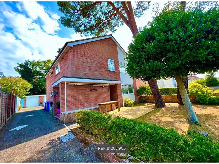 2 Bedroom Flat To Rent In Parkstone Avenue, Poole, BH14
