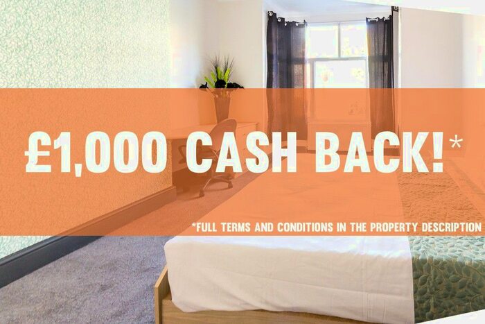 7 Bedroom Property To Rent In The Village Street, Burley, Leeds, LS4