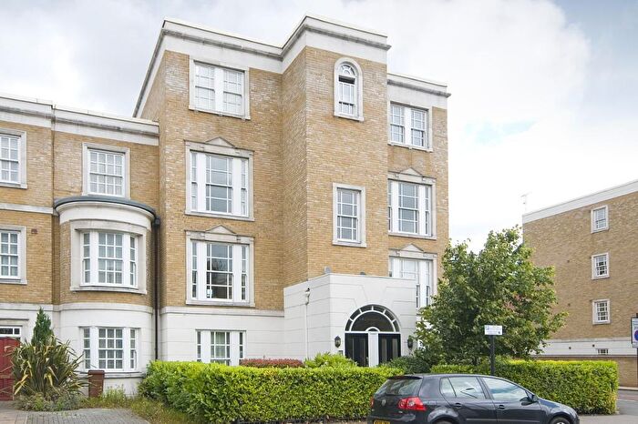 1 Bedroom Flat To Rent In Criterion Court, Middleton Road, London Fields, London, E8