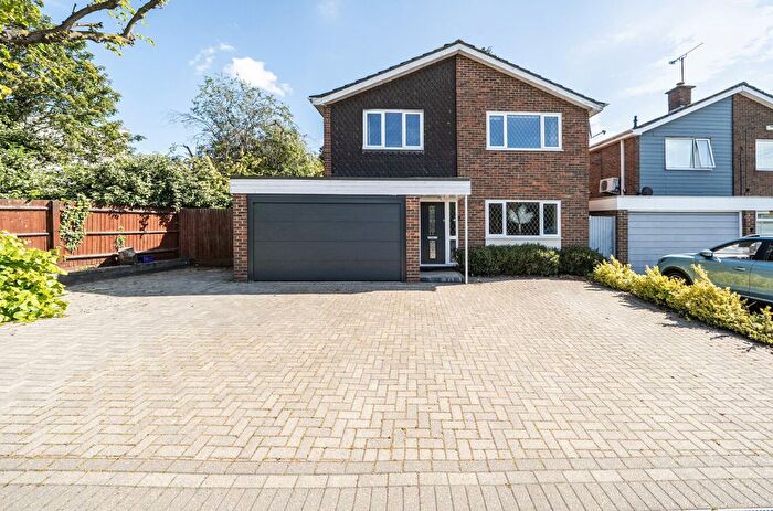 4 Bedroom Detached House For Sale In Avenue Road, Witham, Essex, CM8