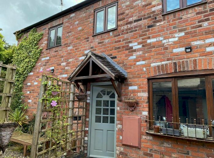 2 Bedroom Detached House To Rent In Shropshire Street, Audlem, Crewe, CW3