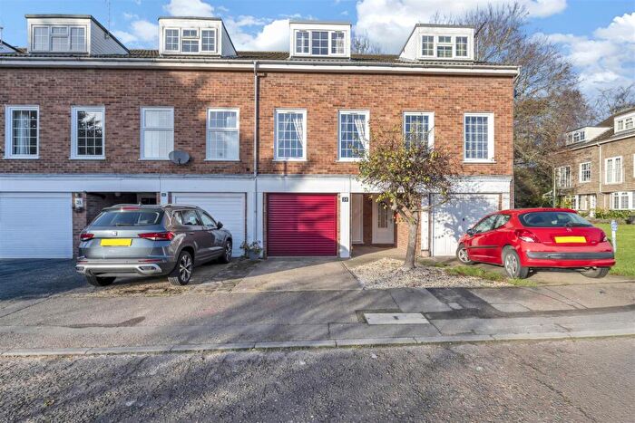 3 Bedroom Town House For Sale In Unicorn Place, Bury St. Edmunds, IP33