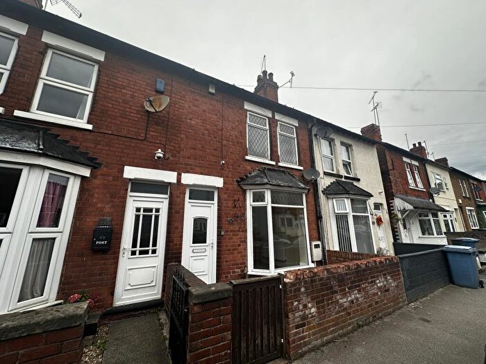 3 Bedroom House To Rent In Broxtowe Drive, Mansfield, NG18