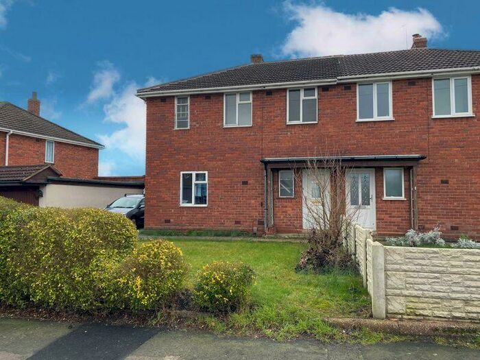 3 Bedroom Semi-Detached House To Rent In Meres Road, Halesowen, B63