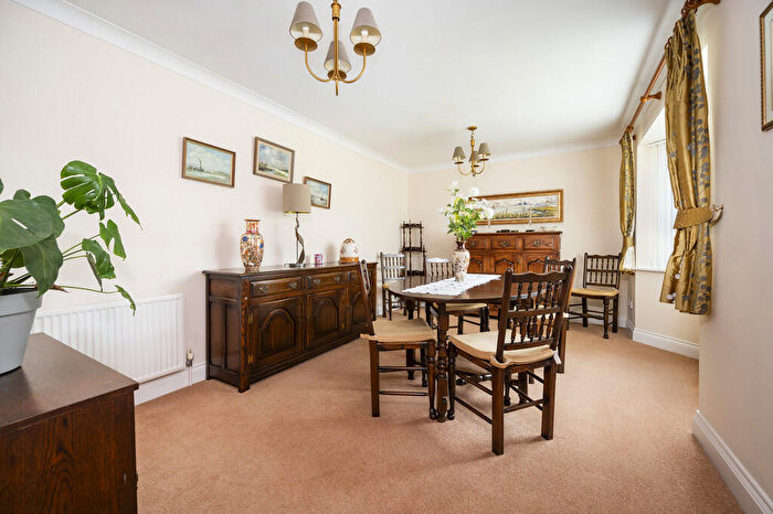 2 Bedroom Detached Bungalow For Sale In Leavenheath, Suffolk, CO6