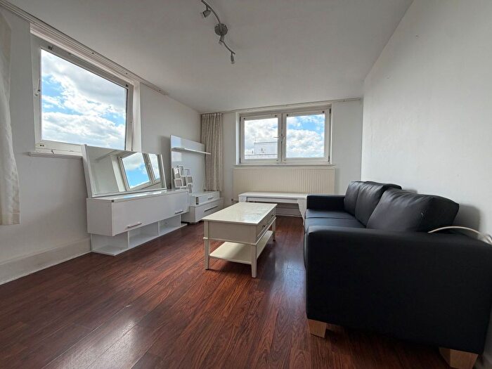 1 Bedroom Flat To Rent In Newbury House, Partridge Way, N22