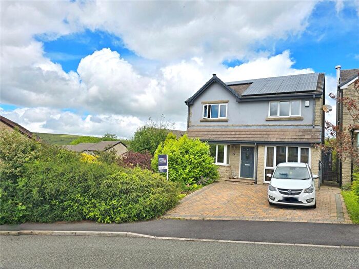 3 Bedroom Detached House For Sale In Meadows Drive, Loveclough, Rossendale, BB4