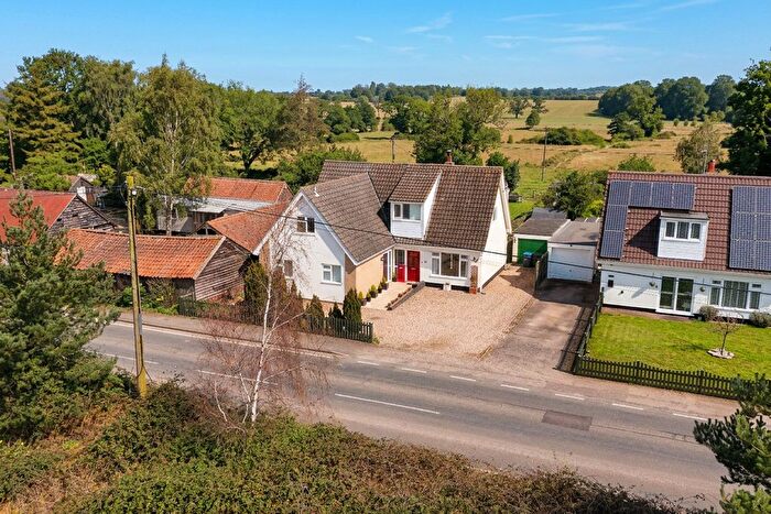 4 Bedroom Detached House For Sale In Low Street, Oakley, Diss, IP21