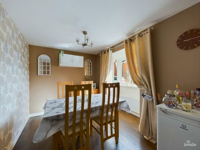 4 Bedroom Detached House For Sale In Garganey Walk, Scunthorpe, DN16