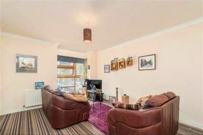 3 Bedroom End Of Terrace House To Rent In Cornwall Street, Plymouth *available With Zero Deposit Guarantee*, PL1