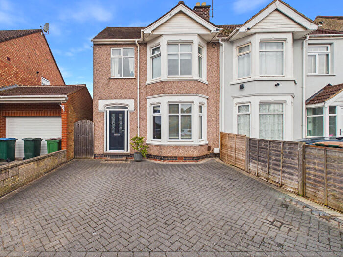 3 Bedroom Semi Detached House For Sale In Moat Avenue, Finham, Coventry, CV3