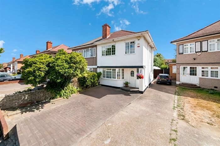 3 Bedroom Semi-Detached House For Sale In Hurstfield Crescent, Hayes, UB4