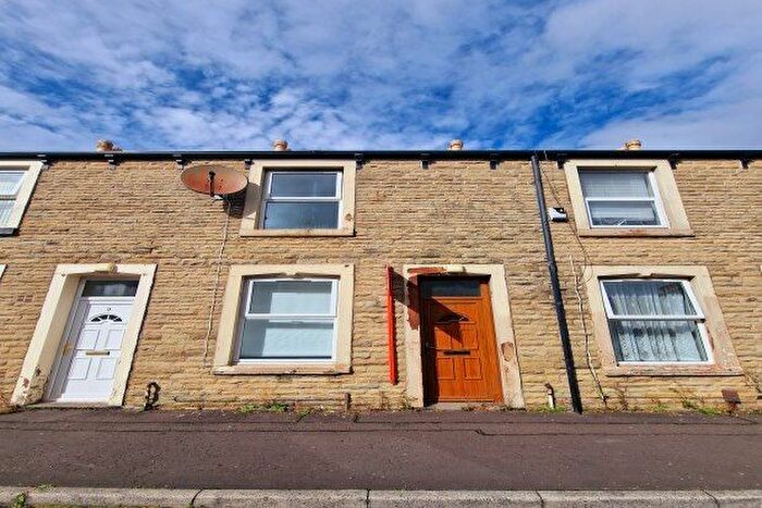 2 Bedroom Property To Rent In Sandhurst Street, Burnley, BB11