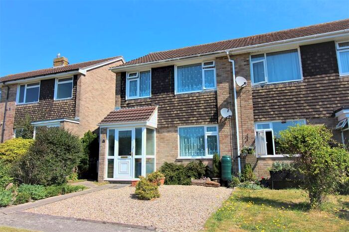 3 Bedroom Semi-Detached House To Rent In Glynswood, Chard, TA20