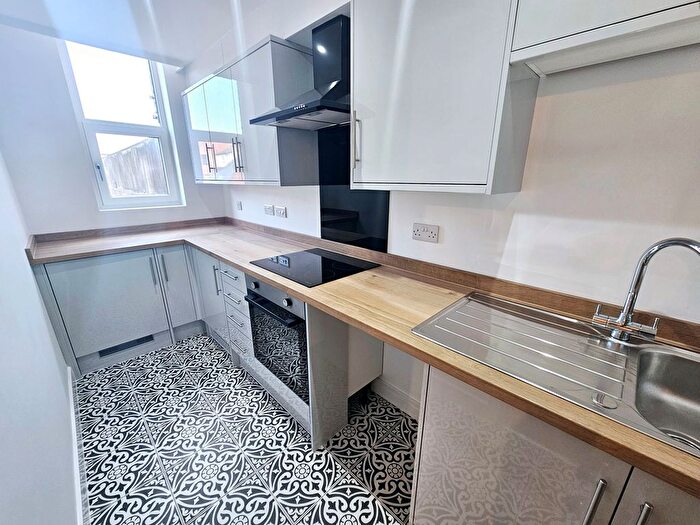 1 Bedroom Flat To Rent In Carlton Place, Southampton, SO15