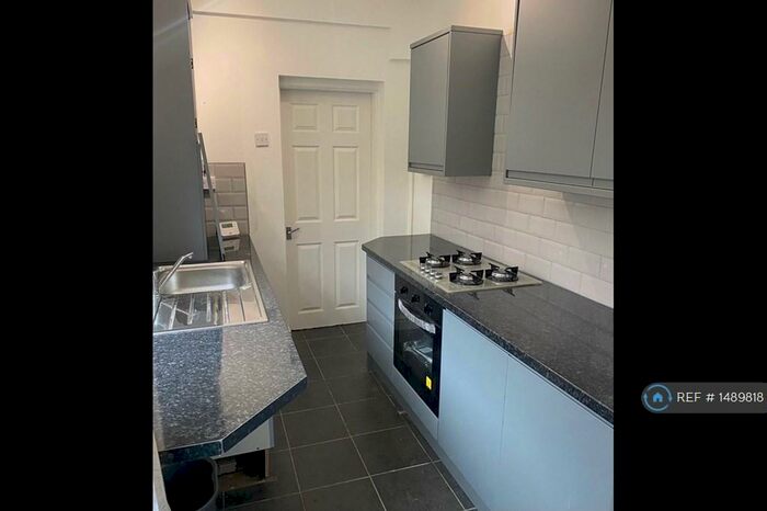 3 Bedroom Detached House To Rent In Chandos Street, Coventry, CV2