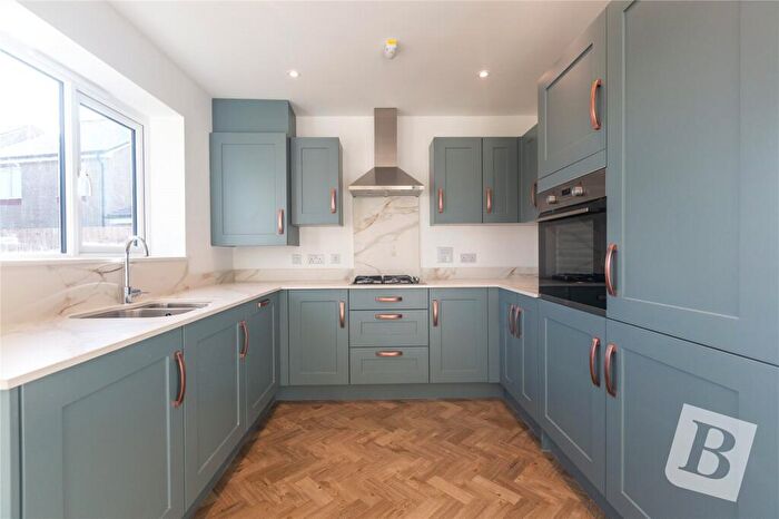 3 Bedroom Detached House For Sale In Beaumont Park, Great Dunmow, Essex, CM6