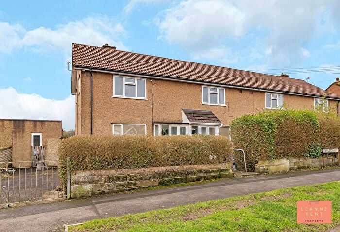 2 Bedroom Flat For Sale In Templeton Avenue, Llanishen, CF14