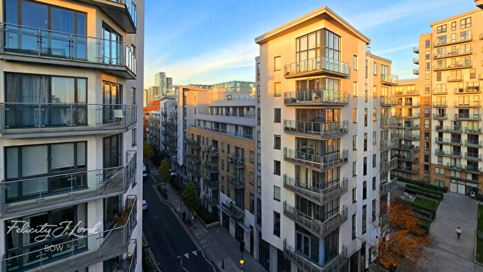 2 Bedroom Apartment For Sale In Yeo Street, London, E3