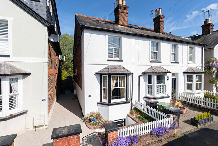 3 Bedroom Semi-Detached House For Sale In Rothes Road, Dorking, RH4