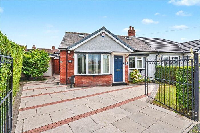 3 Bedroom Bungalow For Sale In Portage Avenue, Leeds, West Yorkshire, LS15