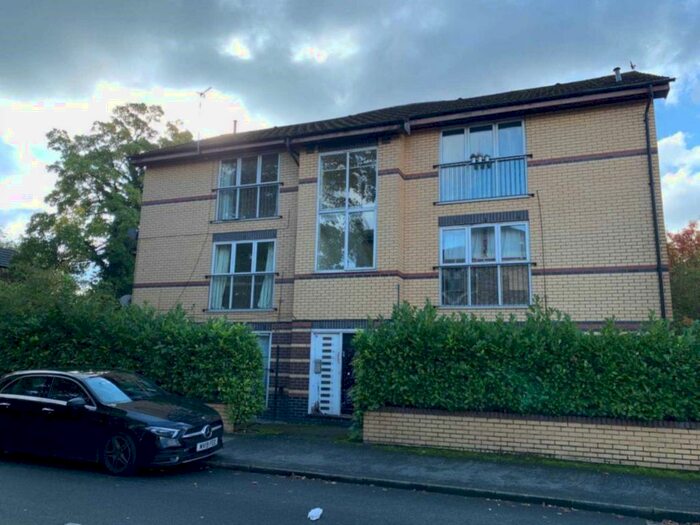1 Bedroom Flat To Rent In Wellington Road, Fallowfield, M14