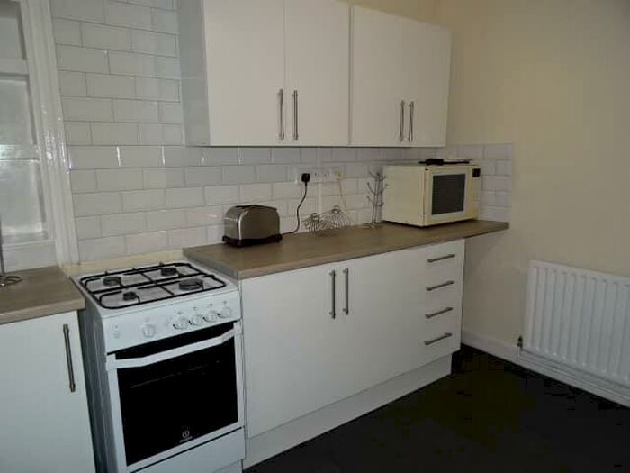 2 Bedroom Semi-Detached House To Rent In River Street, Treforest, Pontypridd, CF37