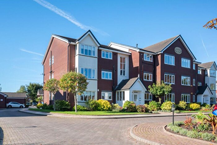 2 Bedroom Flat For Sale In Saxon Road, Saxenholme, PR8