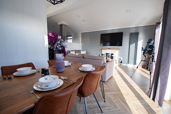 2 Bedroom Caravan For Sale In Searles, South Beach Road, Hunstanton, Norfolk, PE36