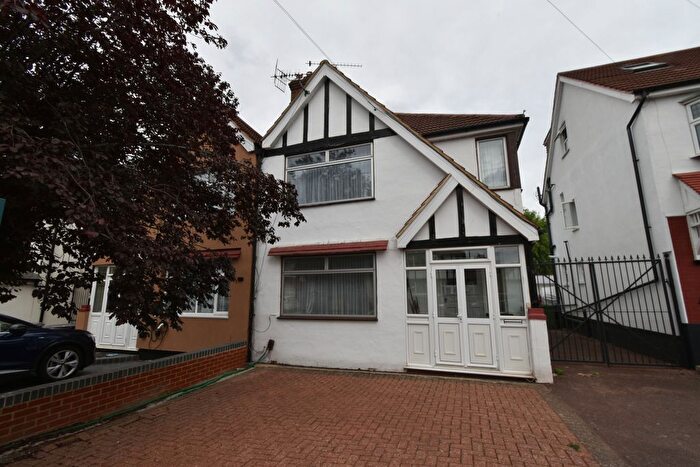 3 Bedroom Semi-Detached House For Sale In Nathans Road, Wembley, HA0