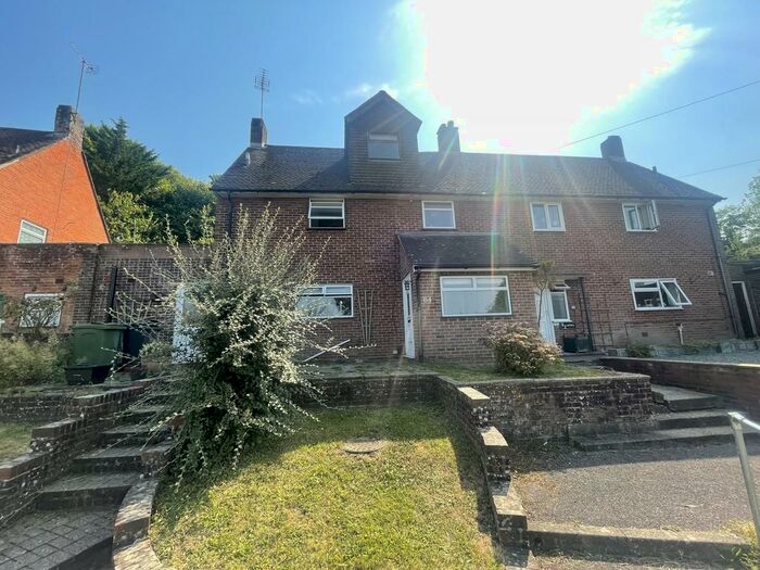 7 Bedroom Detached House To Rent In Minden Way, Winchester, SO22