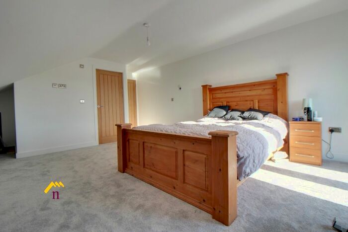 2 Bedroom Bungalow To Rent In Mill Lane, Rawcliffe DN14