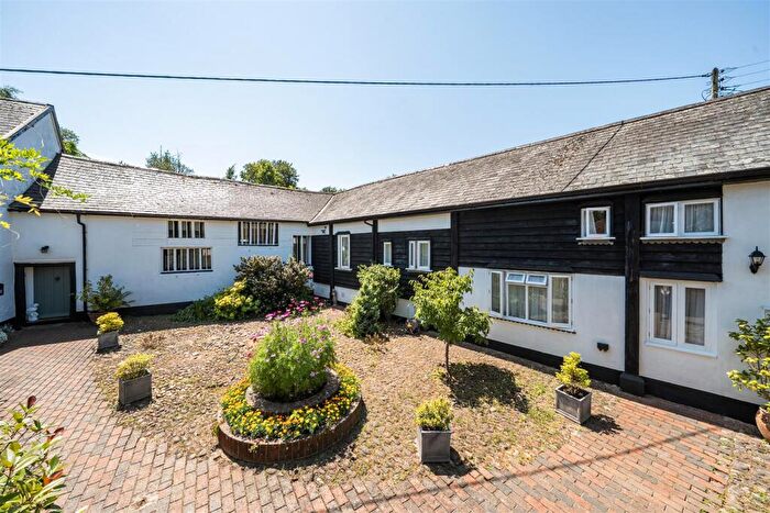 4 Bedroom Semi-Detached House For Sale In Venn Ottery, Ottery St. Mary, EX11