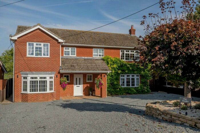 5 Bedroom Detached House For Sale In Bardolphs Way, Wormegay, PE33