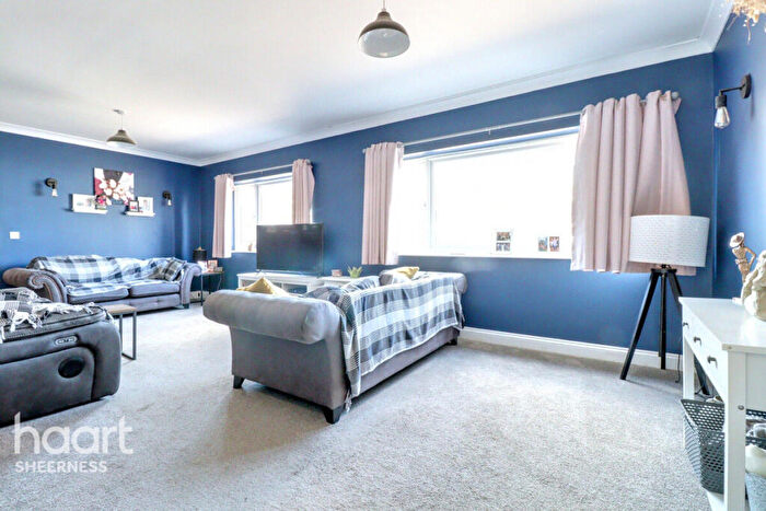 5 Bedroom Detached House For Sale In Lynmouth Drive, Minster On Sea, ME12