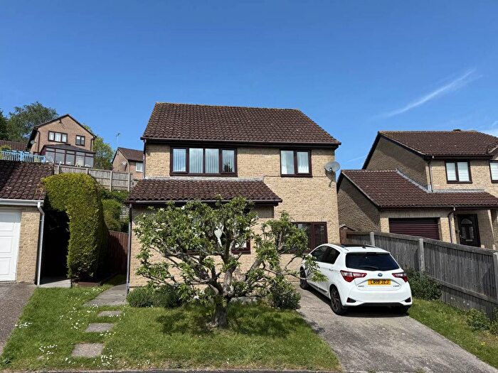 4 Bedroom Property To Rent In Upper Whatcombe Road, Frome, Somerset, BA11