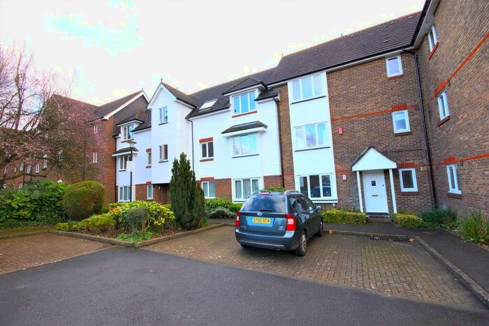 1 Bedroom Apartment To Rent In Granville Place, Elm Park Road, Pinner, HA5